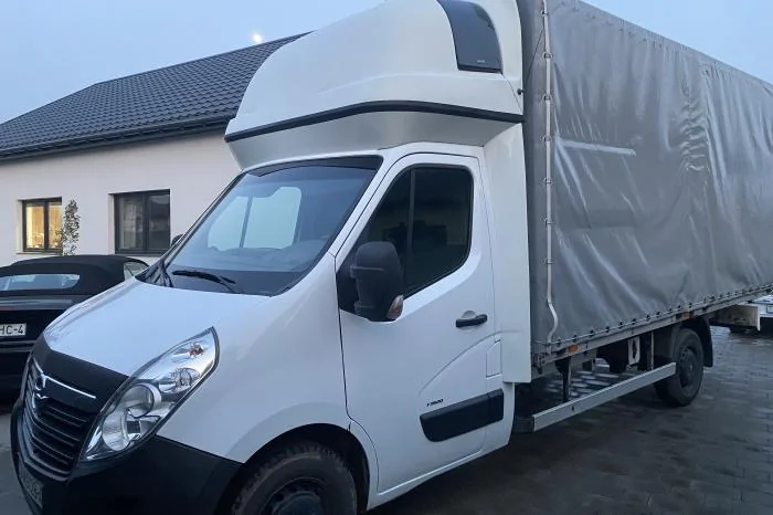 Opel Movano