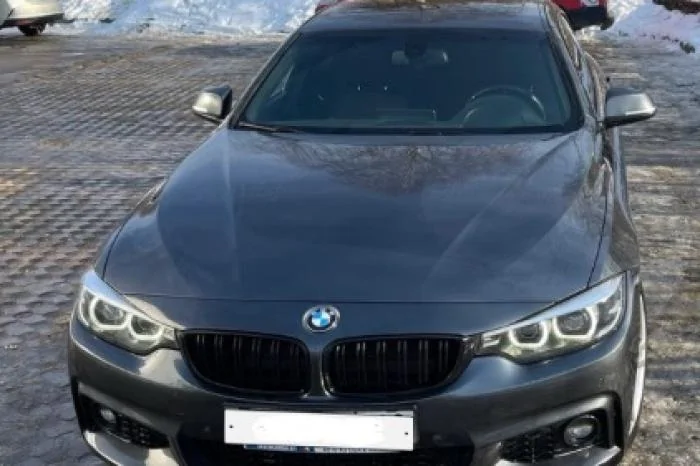 BMW 418