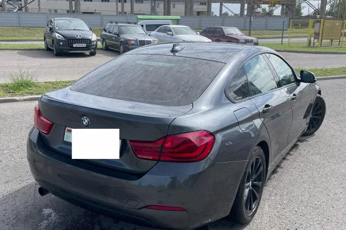 BMW 4