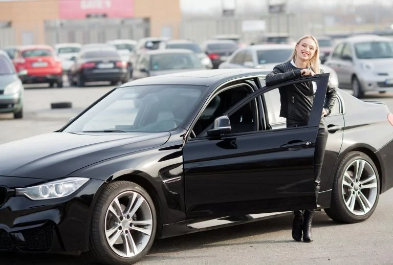 Как выбрать надежную компанию по аренде автомобилей